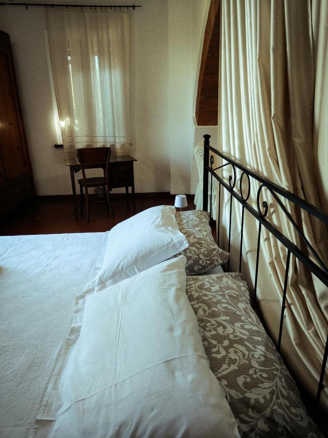 Il Vecchio Frantoio Villa Panicale Buitenkant foto