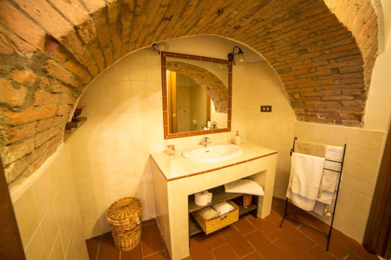 Il Vecchio Frantoio Villa Panicale Buitenkant foto